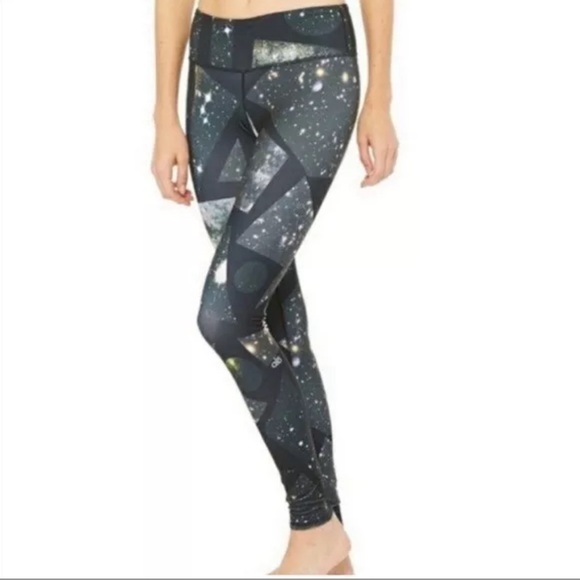 ALO Yoga VAPOR SPACE Airbrushed PANTS Leggings. Size M - Picture 2 of 7